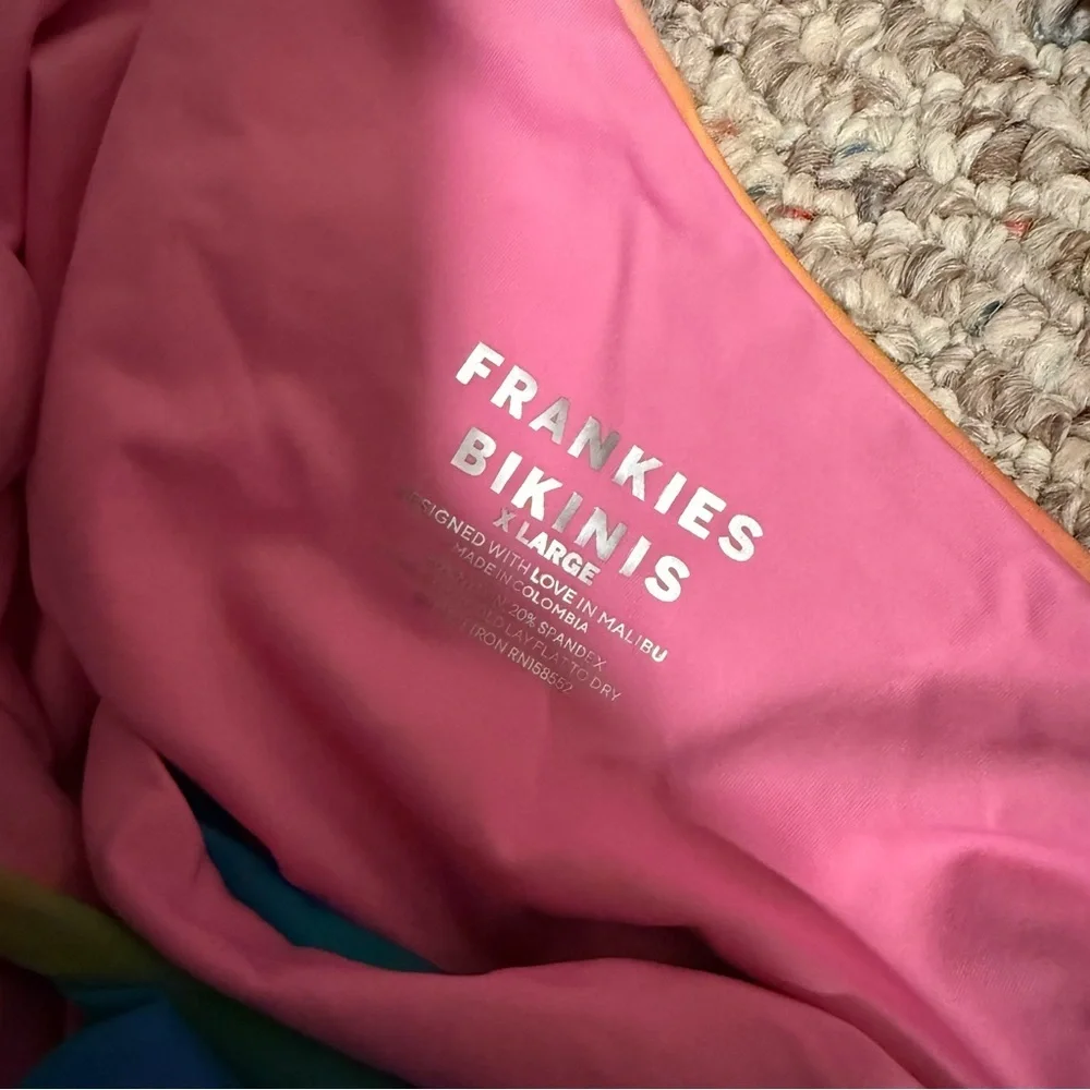 FRANKIES BIKINIS Makie One Piece Swim, Serotonin- Size XL